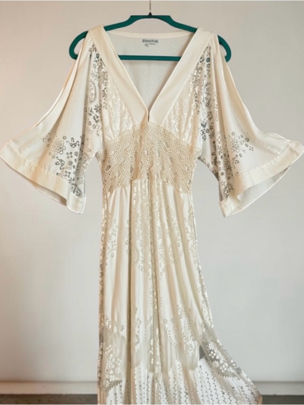 ANTHROPOLOGIE FARM Rio ivory Solana Cream Cold-Shoulder dress size L